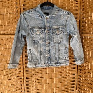 Denim Distressed Youth Jacket -‎ Art Class Size Small 6/7